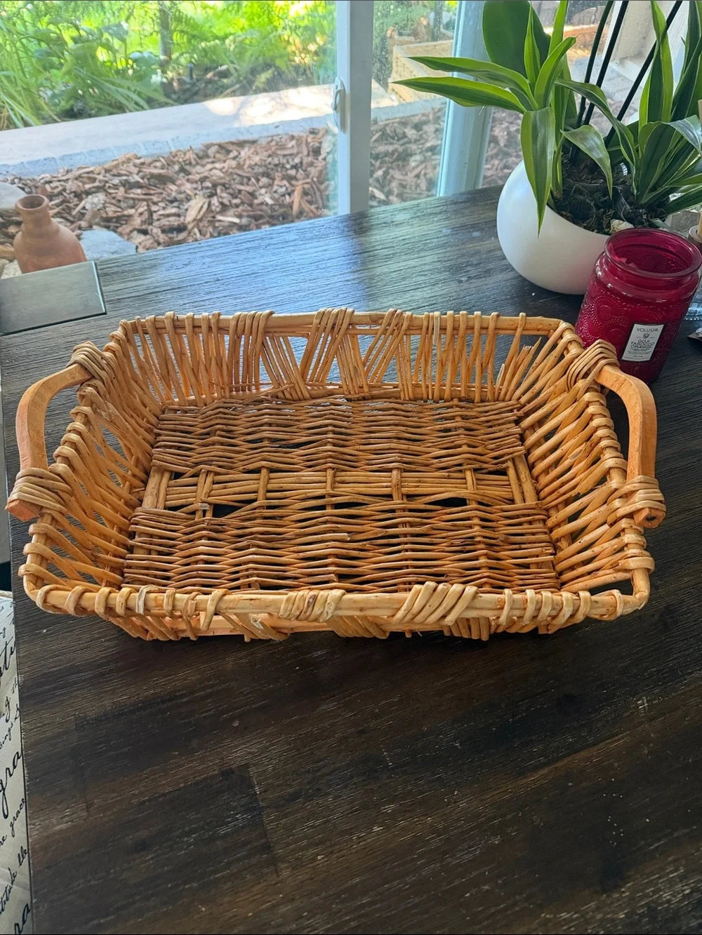 Woven Wicker Serving Basket - Natural Brown